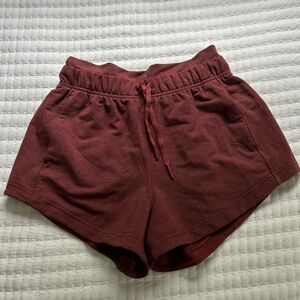 Lululemon High Rise Inner Glow Short 3”